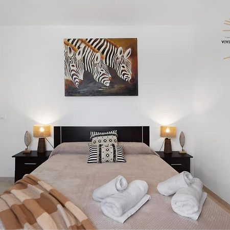 Apartamento Oasis Tropical กันเดลาเรีย ภายนอก รูปภาพ