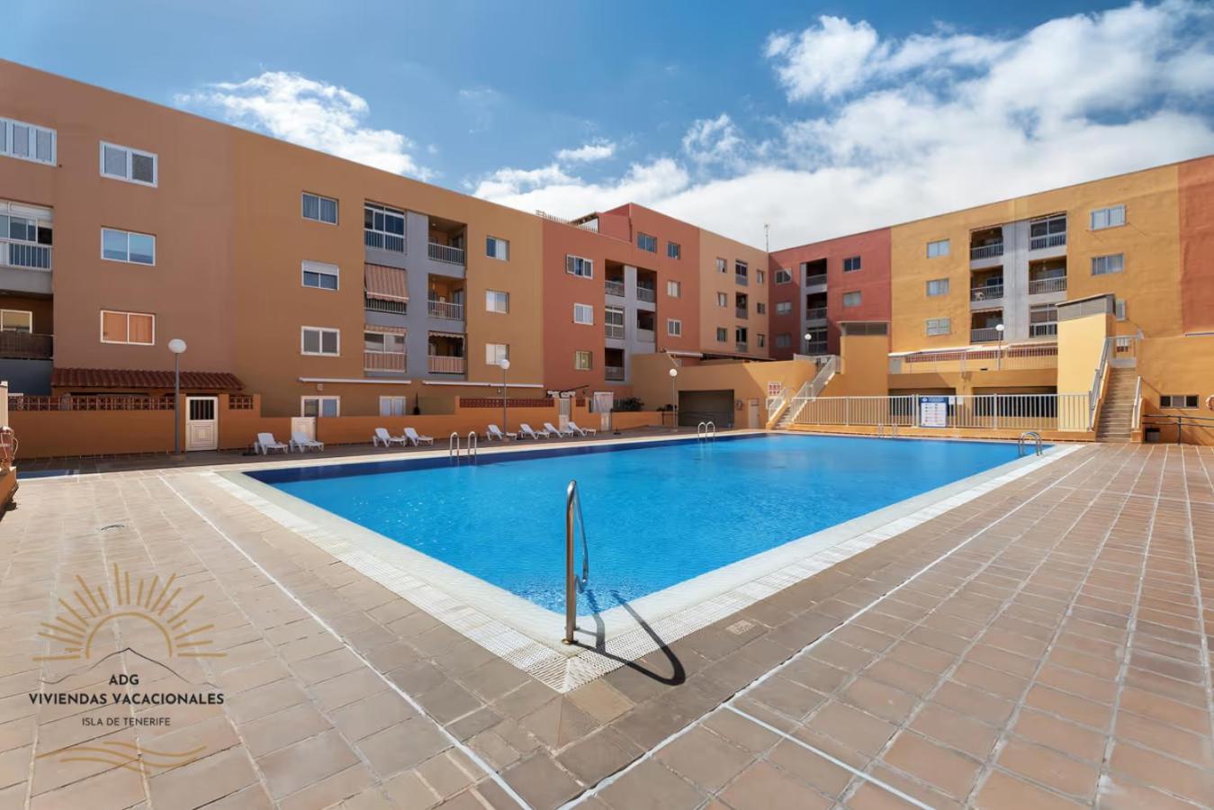Apartamento Oasis Tropical กันเดลาเรีย ภายนอก รูปภาพ